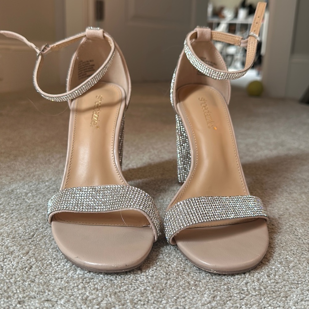 Size 8 shoe